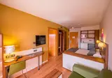Golden Avenida Family Suites foto 15