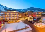AlpenParks Hotel & Appartement Central Zell am See foto 1