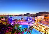 Tropicana Beach foto 1