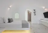White Concept Caves foto 3