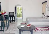 Sunrise Village Beach Hotel foto 9