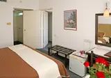 Navarria Hotel foto 4