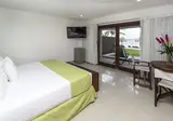 The Beachfront by The Fives Hotels foto 6