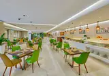 Ramada Hotel & Suites by Wyndham Dubai JBR foto 4