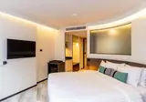 Seekers Finders Rama IV Hotel SureStay Collec foto 6