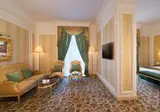 Royal Rose Abu Dhabi, a Curio Collection by Hilton Affiliated Hotel foto 5