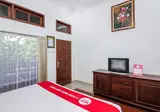 Super OYO 3261 Hotel Ratu foto 9