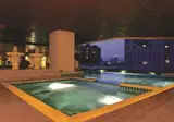 The Narathiwas Residence Sathorn Bangkok foto 7