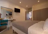 Irina Beach Hotel foto 4