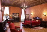 Saturnia & International foto 2