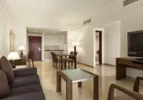 Ramada by Wyndham Beach Hotel Ajman foto 23