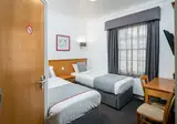 OYO Townhouse New England Victoria foto 19