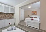 White Rock Castle Suite Hotel foto 3