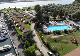 Iron Gate Marina 3B foto 1