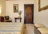 Palazzo Schiavoni foto 11