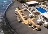 Sea Breeze Santorini Beach Resort, Curio Collection by Hilton foto 10