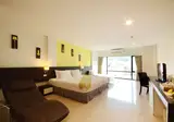The Lantern Resort Patong foto 18