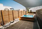 Mesanto Luxury Suites foto 10