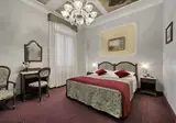 Pausania foto 5