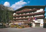 Berghotel Basur foto 21