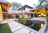 KAYUMANIS SANUR PRIVATE VILLAS &SPA foto 3
