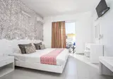 Tina's Plus Hotel foto 21
