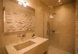 Mani Luxury Suites foto 9