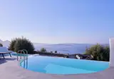 Mr & Mrs White Santorini foto 1