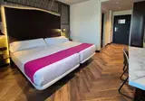 Hotel Vertice Sevilla Aljarafe foto 6