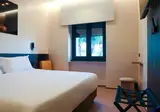 Revolution Hotel foto 3