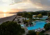 Ninos Grand Beach Hotel & Resort foto 9
