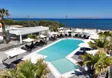 Saint George Gournes Bay foto 1