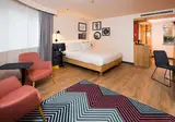 Hampton by Hilton Park Royal foto 2