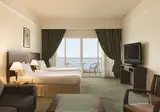 Ramada by Wyndham Beach Hotel Ajman foto 14