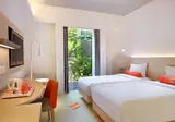 Harris Hotel Kuta Tuban foto 7