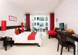 The Old Phuket Karon Beach Resort foto 3