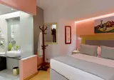 Acropolian Spirit Boutique foto 10