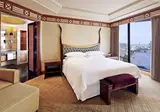 Royal Orchid Sheraton Hotel & Towers foto 17