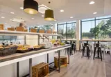 Super 8 by Wyndham Dresden foto 7