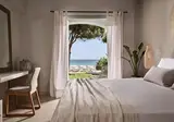 The Bay Hotel + Suites foto 10