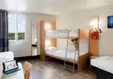 Disneyland Paris per bus - Hotel Campanile Val de France near Disneyland Paris foto 12