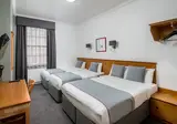 OYO Townhouse New England Victoria foto 1