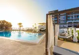 Leonardo Crystal Cove Hotel and Spa by the Sea foto 1