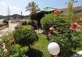 Captain's Seafront Apartments foto 13