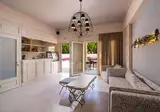 Neikos Mediterraneo Luxury Suites foto 14