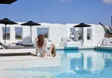 Mr & Mrs White Paros foto 15