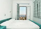 Mykali Bay foto 2
