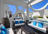 V Hotel Dubai Curio Collection by Hilton foto 5