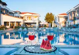 Acrotel Lily Ann Village foto 2
