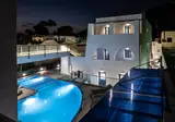 Tristhenia Hotel foto 2
